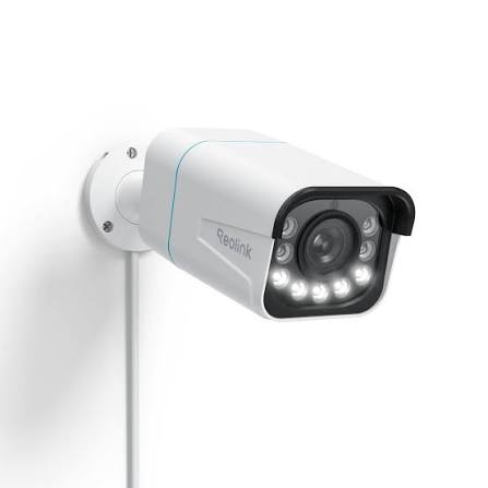 Reolink RLC-811A PoE Bullet Camera view 2