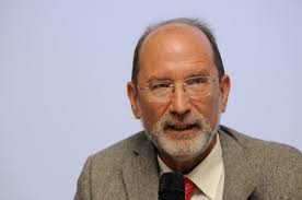 Ingenieros consultan sobre futuro de Facultad