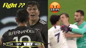 Bruno fernandes và victor lindelof đã có màn to tiếng với nhau ngay trên sân. Craziest Teammate Fights In Football History Ft Bruno Fernandes Fight Victor Lindelof Youtube
