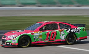 Brunette was three minutes into her first lap when her go daddy car lost control. Danica Patrick Crash At Nascar Sprint Cup Leaves Pink Car Smear On First Lap Nascar Sprint Cup Danica Patrick Car Danica Patrick