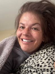 Day 6, hardly any pain just a little throbbing but my body feels like crap.  Im ready to feel better .