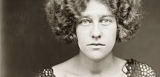 STRALIAN STORIES: Snow Business