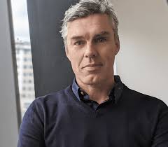 Vitesse Secures $93M in Series C Funding Led by KKR, Appoints Curt Hess as  US Executive President