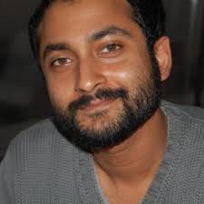 Aaron Pereira's Instagram, Twitter & Facebook