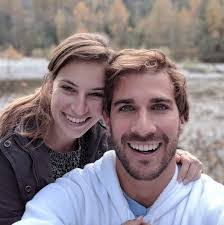 Alyssa Esquilin's Instagram, Twitter & Facebook