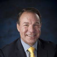 Dana Foreman's Instagram, Twitter & Facebook