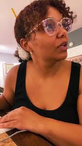 Miranda Hickman's Instagram, Twitter & Facebook