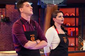 Ο γνωστός σεφ μίλησε για το masterchef, είπε αν το βλέπει και αποκάλυψε με ποιους συναδέλφους του κάνει παρέα. Ranking Oi Pio Antipa8htikoi Paiktes Toy Masterchef 5