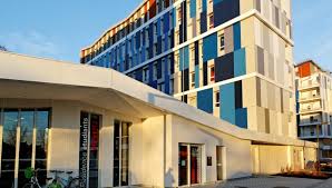 L'insertion professionnelle des étudiants, le niveau d'attractivité/de réputation des universités auprès des recruteurs et étudiants, l'égalité des. Logement Etudiant Proche Faculte De Droit De Sciences Politiques Et De Gestion De Strasbourg Strasbourg
