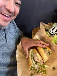 Patricia Markarian's Instagram, Twitter & Facebook