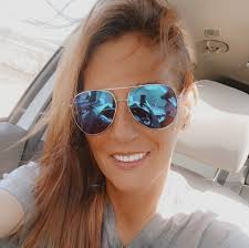 Identify students in old veterans day ceremony video?