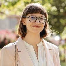 Executive skills for the global development system: A spotlight interview  with Nuria Sanchez Celemin