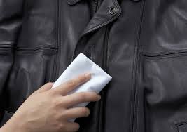 1️⃣ bagi yang gemar bermekap, pastikan bersihkan makeup terlebih dahulu dengan makeup remover sebelum mencuci muka. Bagaimana Untuk Membersihkan Jaket Kulit Di Rumah 42 Gambar Bolehkah Saya Mencuci Di Mesin Mesin Basuh