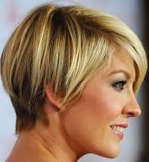 Greta Bell's Instagram, Twitter & Facebook