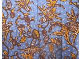 Karya seni yang memiliki nilai estetis (keindahan) dan nilai fungsi (kegunaan), yaitu; Ragam Hias Flora Contoh Dan Penjelasan Setiap Jenisnya Updated 2021 Bukareview