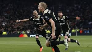 Чемпионат нидерландов · высшая лига. Ajax Beat Tottenham 1 0 In First Leg Of Champions League
