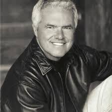 Dave Benninger's Instagram, Twitter & Facebook