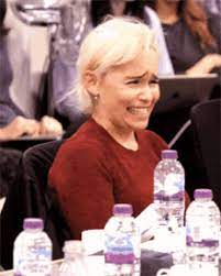 Emilia Clarke GIFs | Tenor