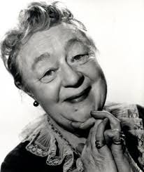 How many of you have seen "The Dig"; excellent film. My mum, Sheila Pratt  (nee Brinkley), came from Woodbridge and was not the town's best school  pupil. In the late 40s she