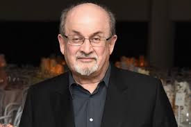 Novo livro de Salman Rushdie vai retratar os EUA de Obama e Trump ...