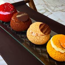 Brandteig Gebackteig Geback Geback Vorspeisen Geback Sahne Spinat Pastete Brandteig Geback Geba Brand In 2020 Pastry Desserts French Desserts Desserts