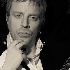 Eric Hansson's Instagram, Twitter & Facebook