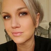 Kerri Weiss's Instagram, Twitter & Facebook