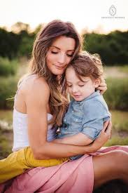 Shots By Cheyenne Mother And Son Family Portrait Model Stephanie Thorpe Mother Son Photography Mother Son Photos Mother Son Pictures