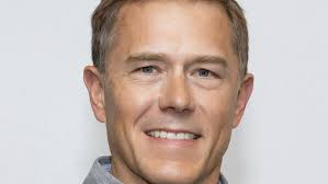 Las Vegas Raiders hires Canton McKinley grad Mark Thewes as senior VP