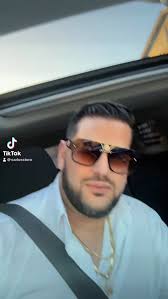 DALLAS … ella siempre está presente!! Como ahora en esta canción!! 😍