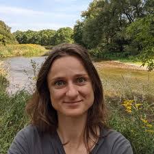 Maggie Janik's Instagram, Twitter & Facebook