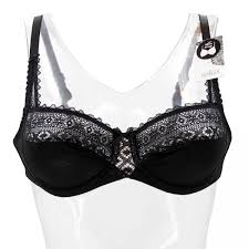 Que ce soit lingerelle, balsamik, triumph ou playtex, vos marques préférées sont aussi ici ! Soutien Gorge Femme Femilet A Prix Degriffe