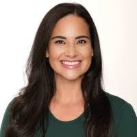 Jen Dowd's Instagram, Twitter & Facebook