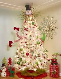 5 Christmas Tree Ideas Kids Adults Will Both Love Creative Christmas Trees Christmas Tree Themes White Christmas Trees