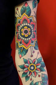 Pin By Beverly Ausbrooks Douglas On Tattoo Me Traditional Tattoo Flowers Traditional Tattoo American Traditional Tattoo