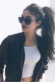 Black hair gives off a mysterious enchantment which merely belongs to the black hair. 20 Hairstyle Ideas For Women With Long Black Hair
