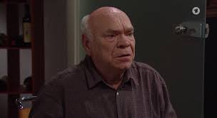 Als poppy saalfeld (ehemals schweitzer) begeisterte. Walter Schweitzer Sturm Der Liebe Wiki Fandom