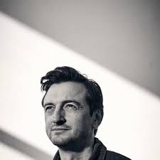 Angus MacRae biography