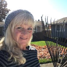 Robyn Johnston Email & Phone Number