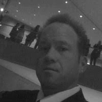 Richmond Italia Email & Phone Number