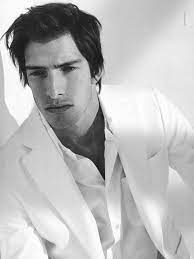 Ivan de pineda es fan de naruto no se le puede pedir más y aún así da, unas ganas d mirar naruto con ivan de pineda, dios mío barba mandame uno como ivan de pineda, lindo inteligente y. Ivan De Pineda Img Models