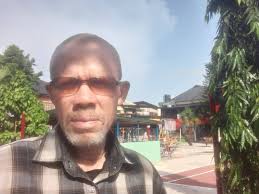 This were men that made the Nigerian movie industry very interesting in  their days. A-s Okama