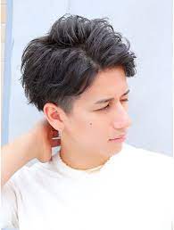 リバースかき上げアップバングビジネス ソフトツーブロック l036962431 フレイバ flava のヘアカタログ ホットペッパービューティー 髪型 メンズ 髪型 ミディアム 髪色 メンズ