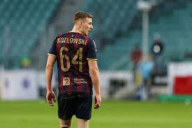 In the game fifa 21 his overall rating is 54. Kacper Kozlowski Wiadomosci Sportowe Meczyki Pl