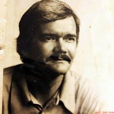 My grandfather, John A. Jernigan Sr., passed away Thursday at age 81. He  was born and raised in Texas but lived most of his life in Massachusetts.  He will be missed 💚