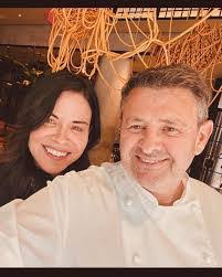 Meredith Boyle's Instagram, Twitter & Facebook