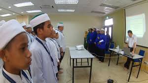 ﻿maahad ini telah beroperasi selama 30 tahun dan dengan izin allah telah menghasilkan ramai para hafiz, hafizah, alim dan alimah yang bertebaran. Facebook