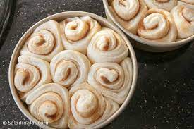 Make These Tangzhong Cinnamon Rolls In Your Bread Machine Recipe Cinnamon Rolls Bread Machine Cinnamon Rolls Cinnamon Rolls Homemade