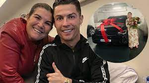His father was a gardener with the municipality while his mother worked as a cook. Cristiano Gifts Dolores Aveiro 100 000 Euro Car For Mothers Day As Com