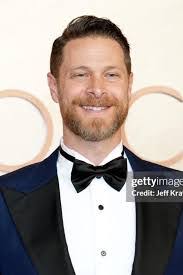 Evan Neff's Instagram, Twitter & Facebook